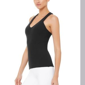 Alo Elevate Tank